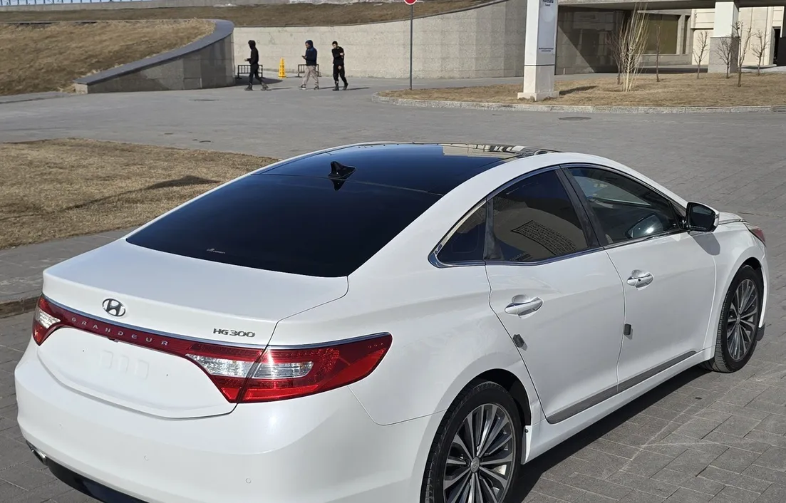 Hyundai Grandeur 2013