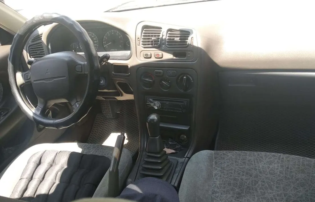 Mitsubishi Galant 1994