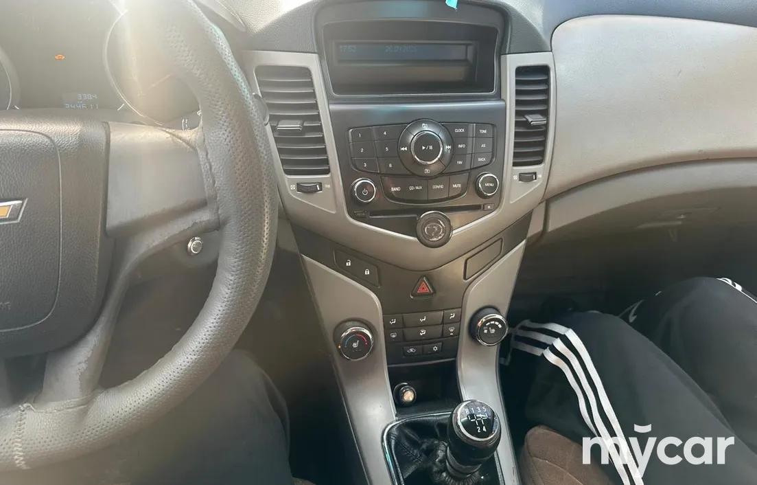 Chevrolet Cruze 2010
