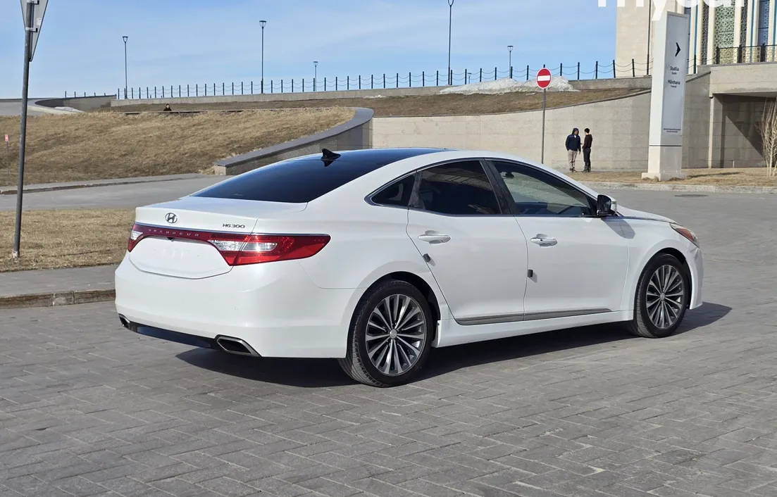 Hyundai Grandeur 2013