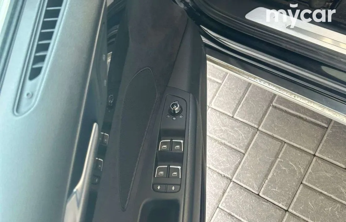 Audi A8 2014