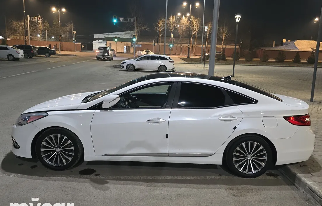 Hyundai Grandeur 2013