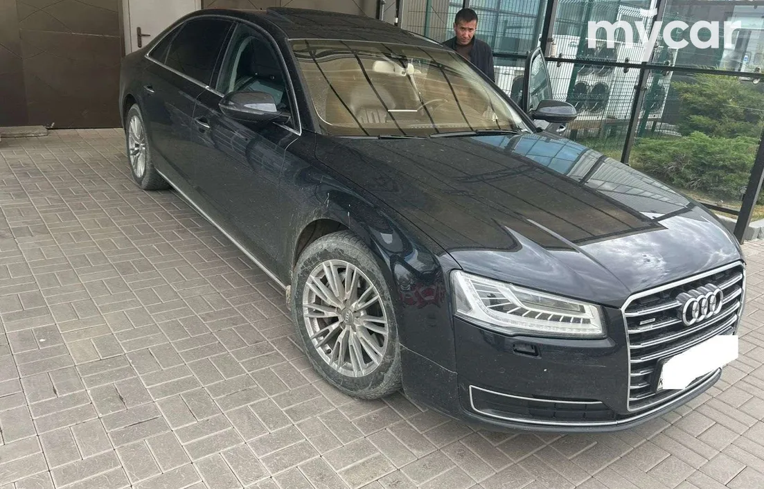 Audi A8 2014