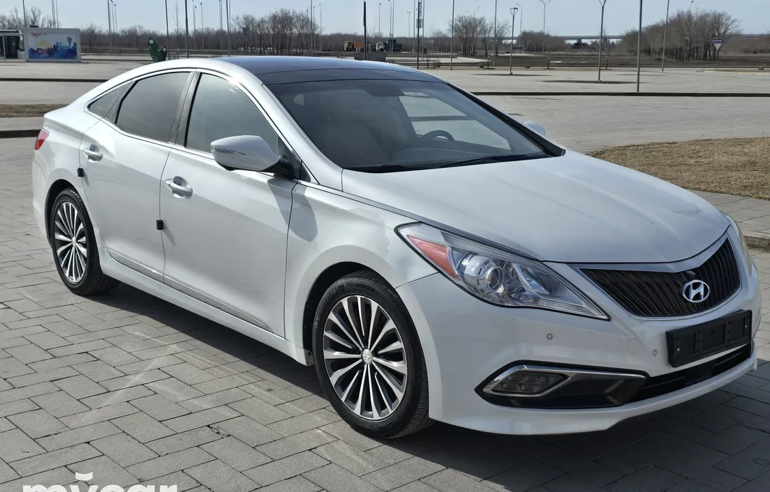 Hyundai Grandeur 2013