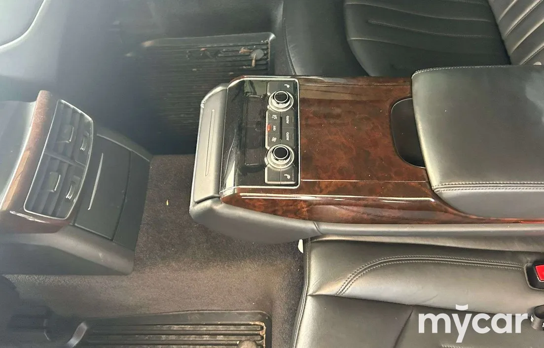 Audi A8 2014