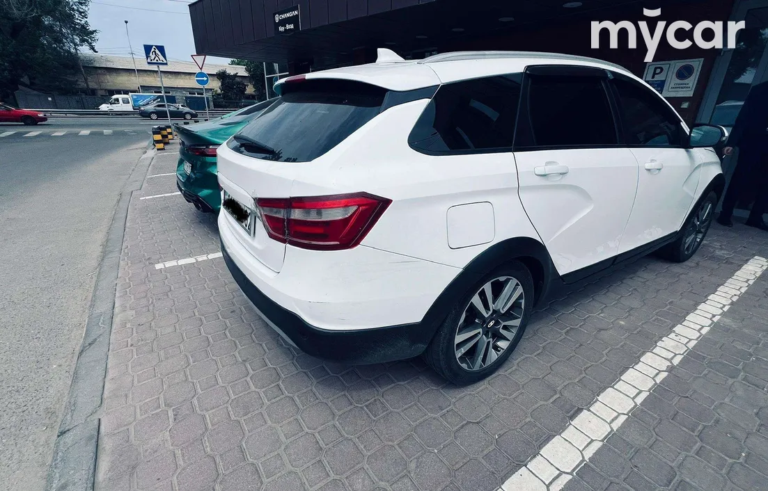 LADA Vesta Cross 2021