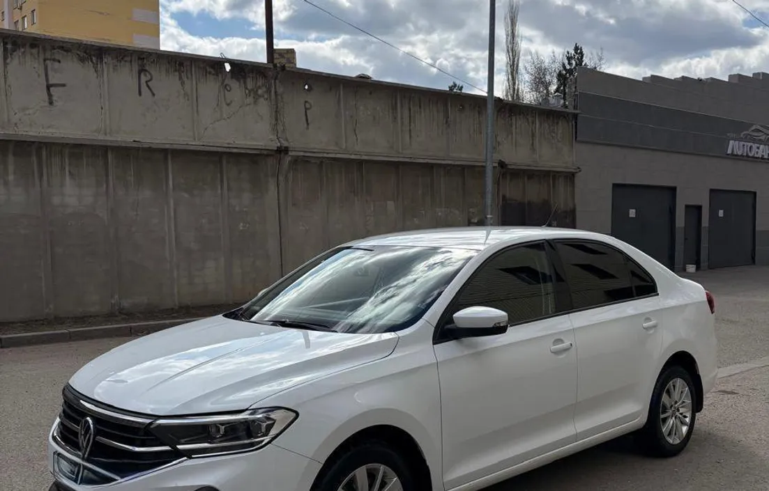 Volkswagen Polo 2021