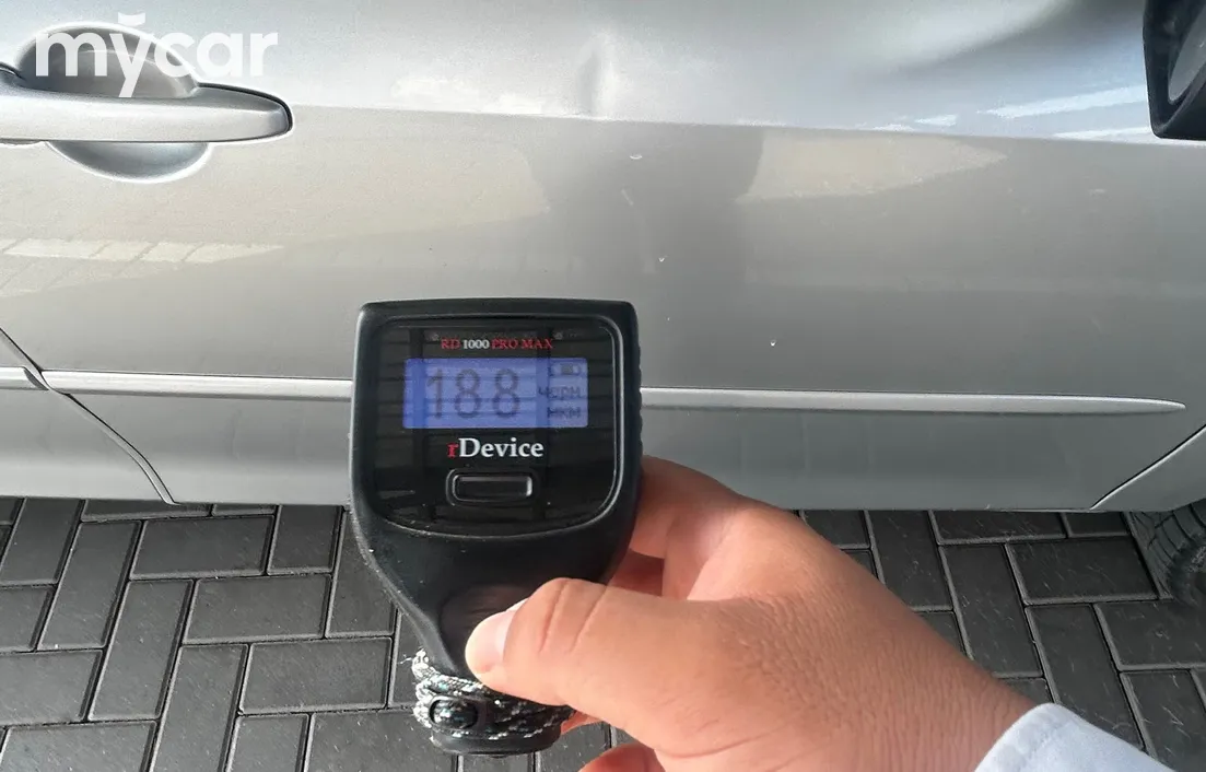 Mazda 2 2005