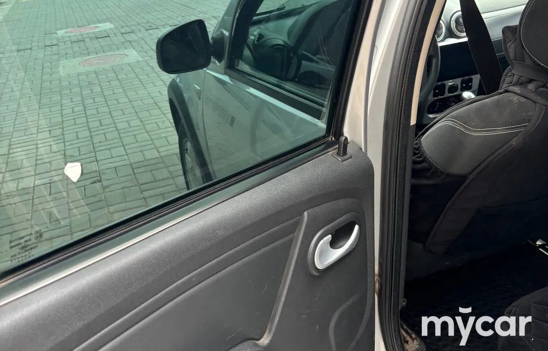 Renault Sandero 2014