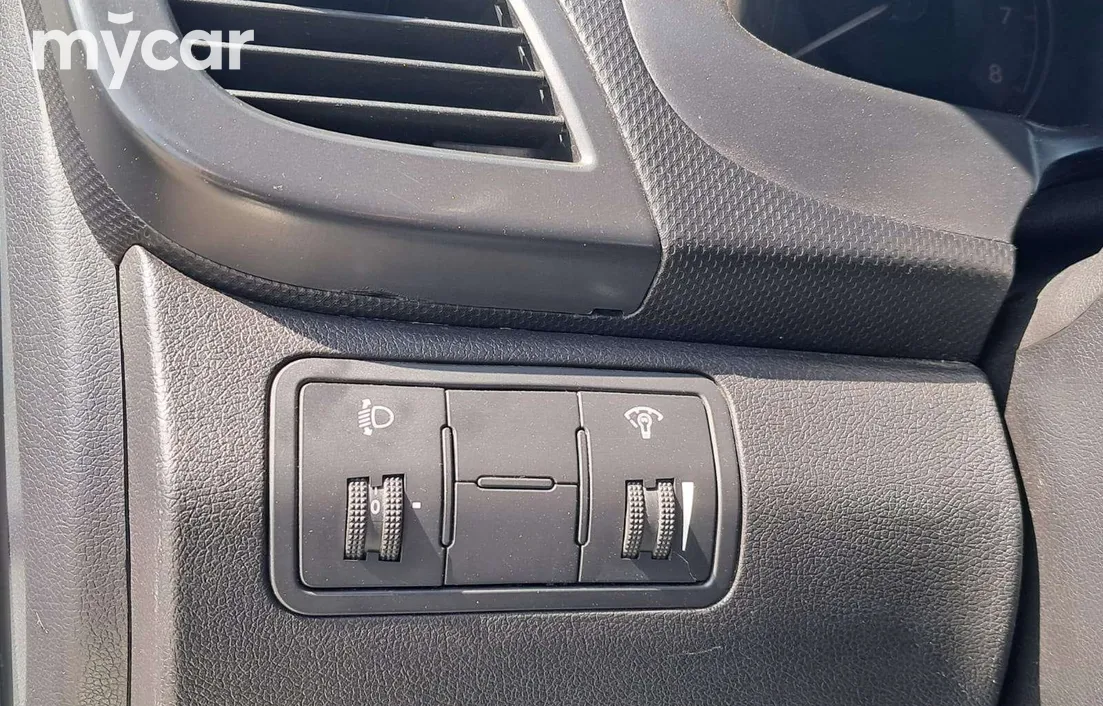 Hyundai Accent 2014