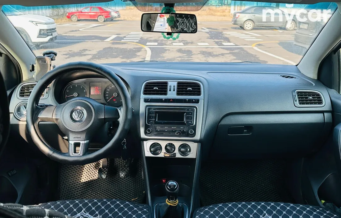Volkswagen Polo 2013