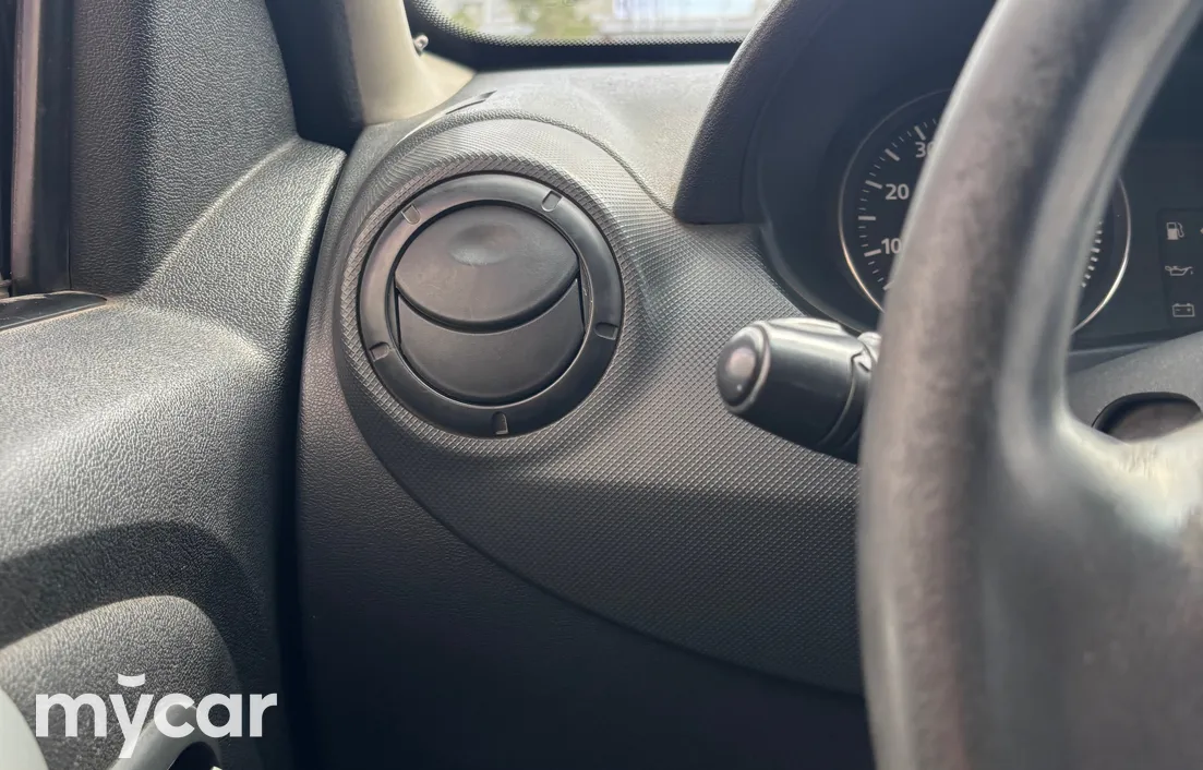 Renault Sandero 2014