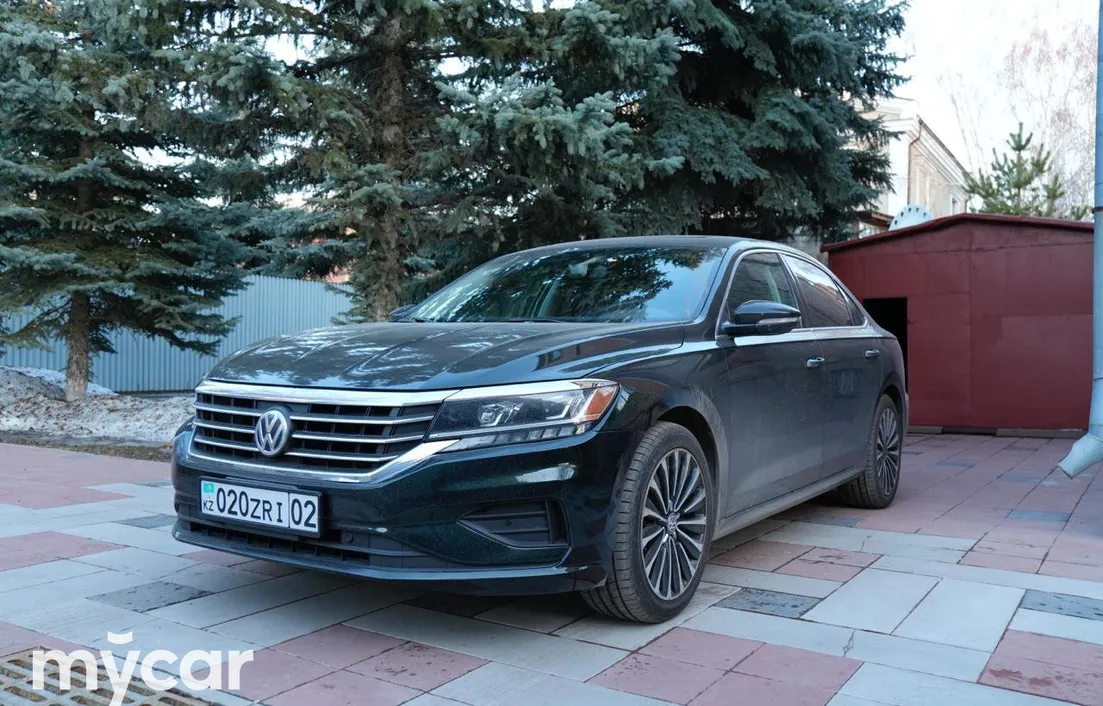 Volkswagen Passat 2021