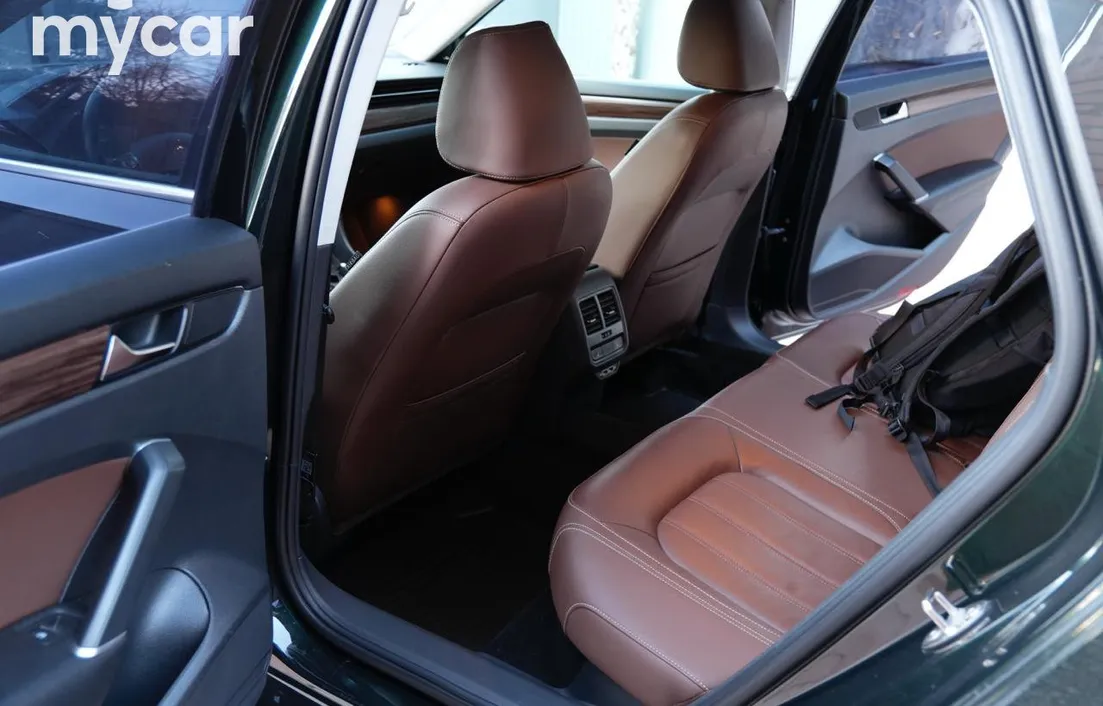 Volkswagen Passat 2021