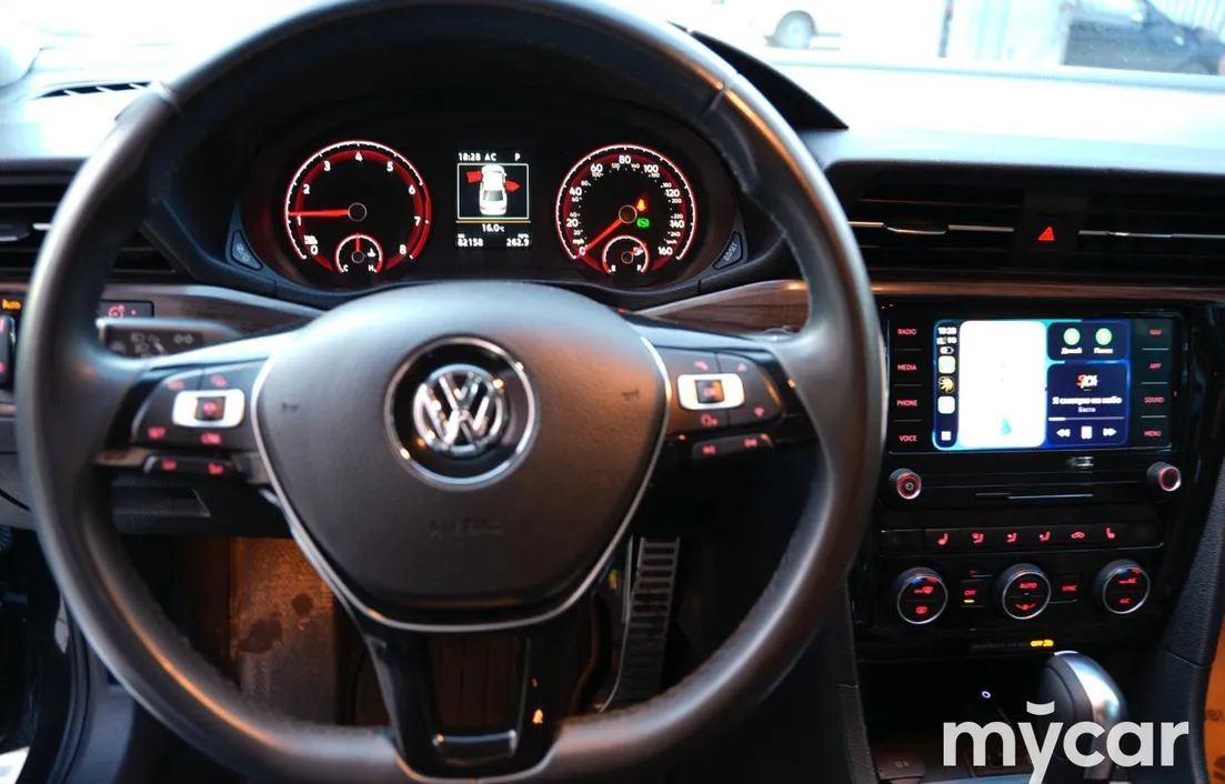 Volkswagen Passat 2021