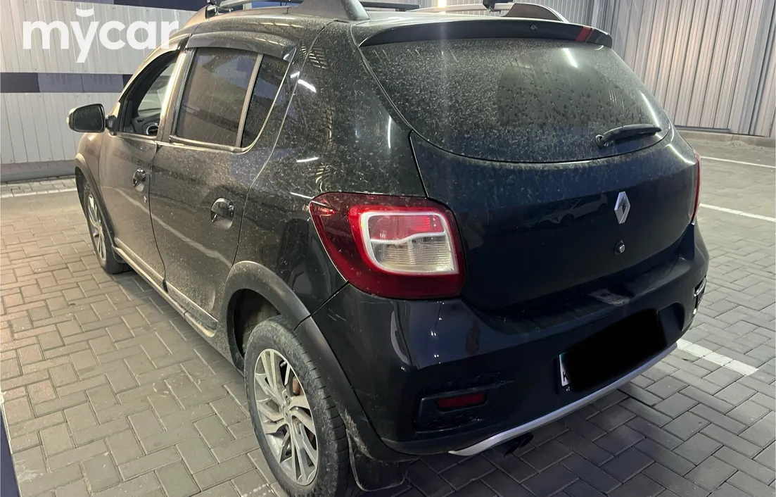 Renault Sandero 2015