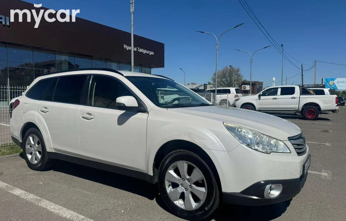 Subaru Outback 2011