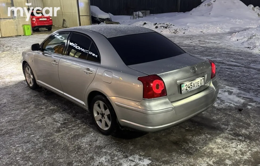 Toyota Avensis 2004