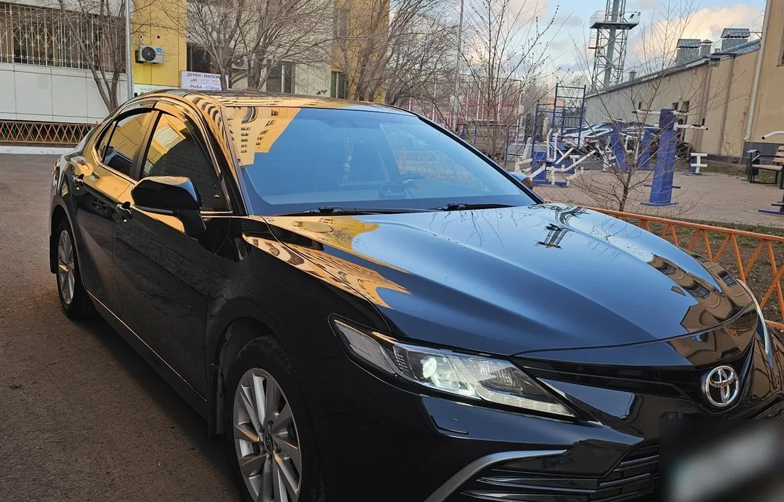 Toyota Camry 2023
