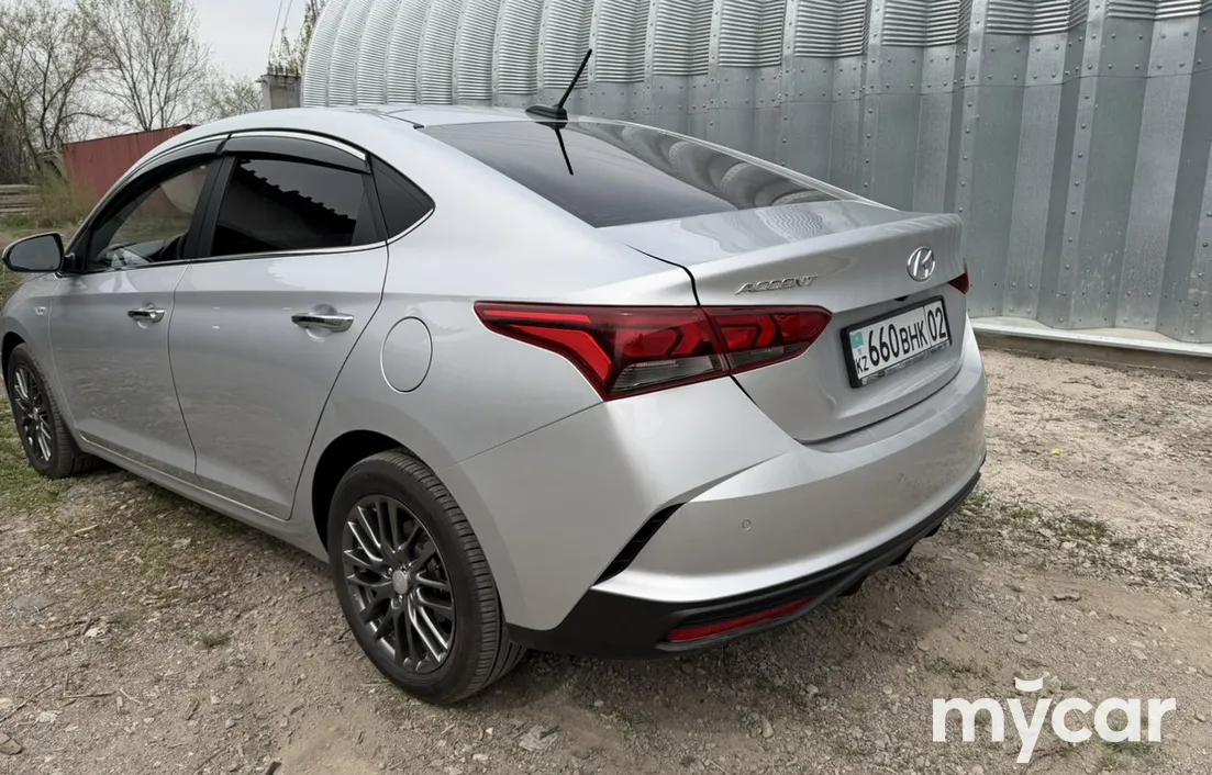 Hyundai Accent 2021