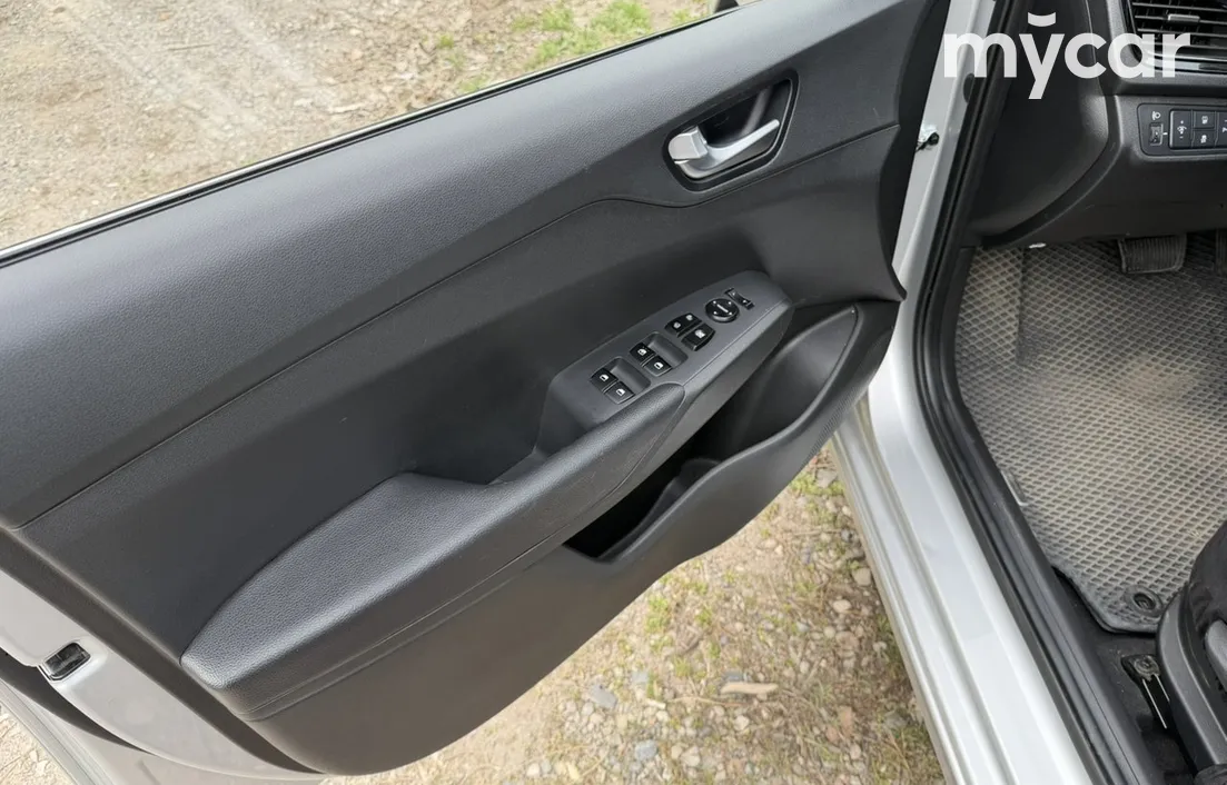 Hyundai Accent 2021