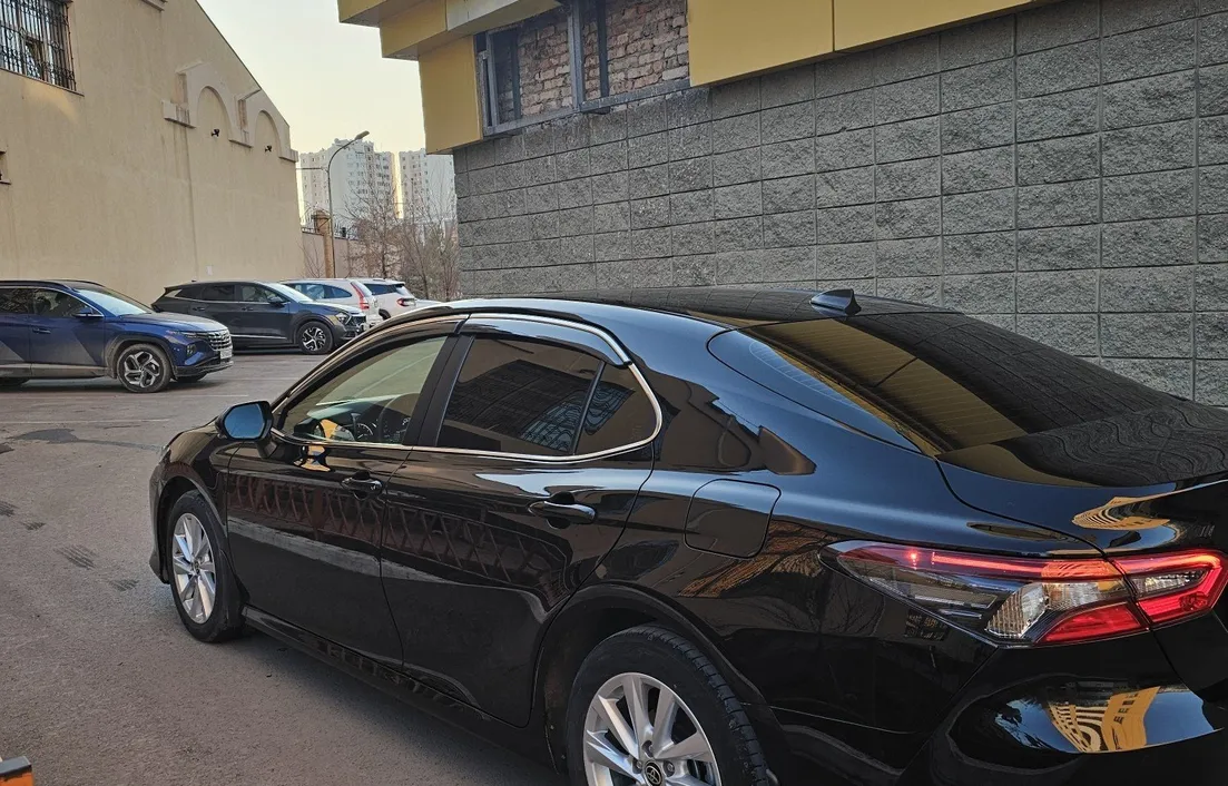 Toyota Camry 2023