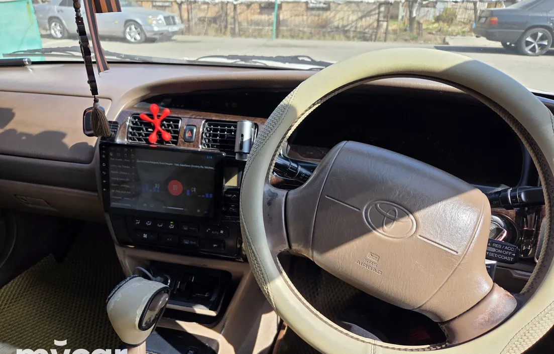 Toyota Avalon 1995