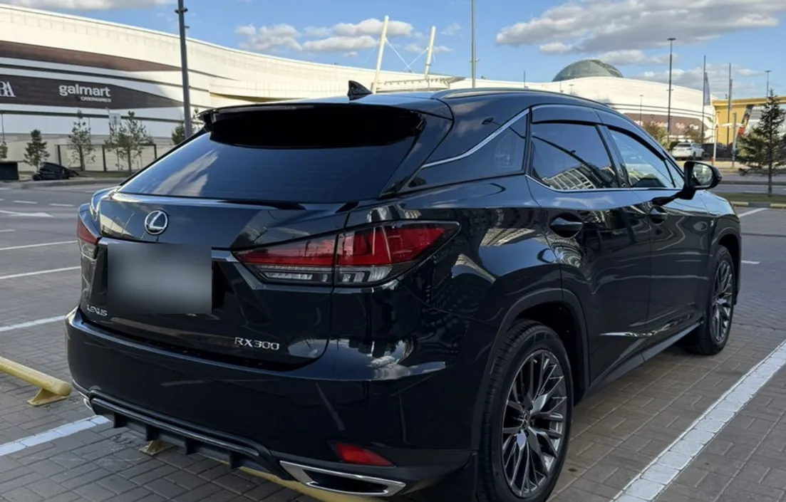 Lexus RX 2021