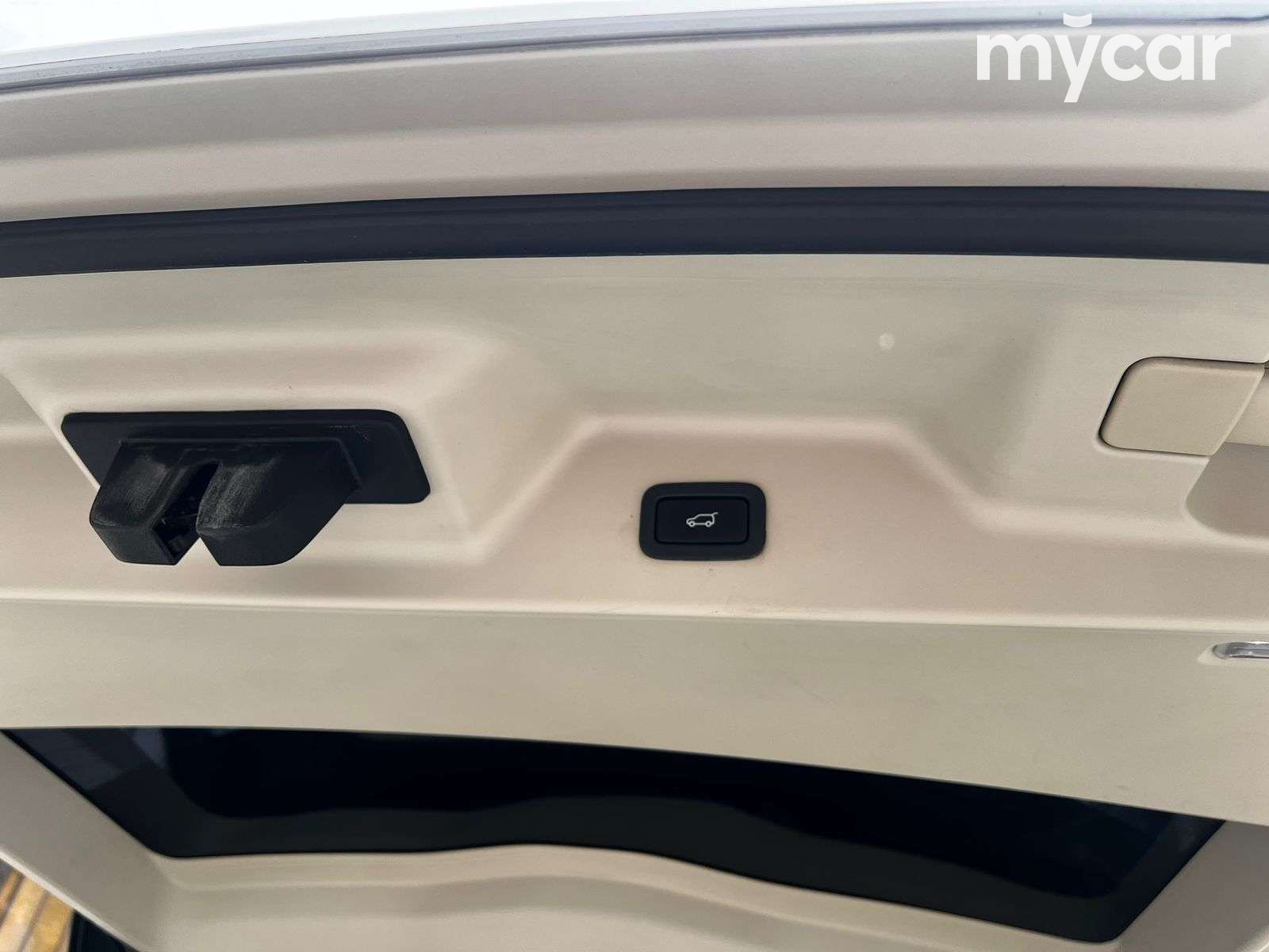 Land Rover Range Rover 2014