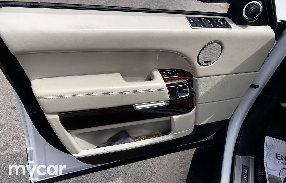 Land Rover Range Rover 2014