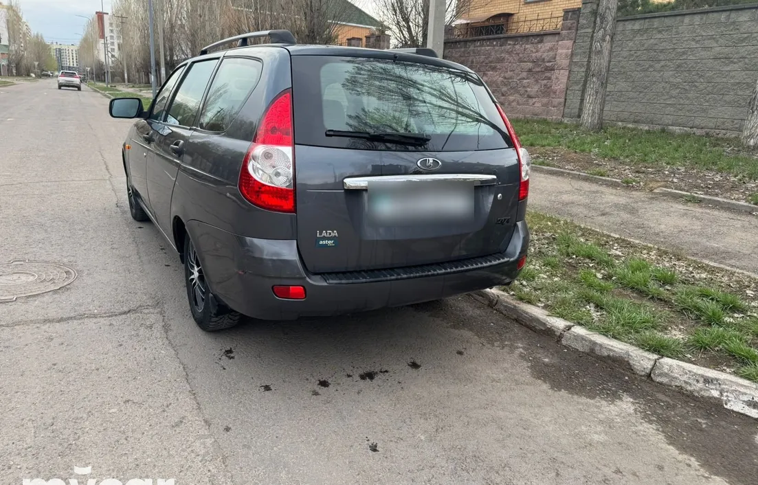 LADA Priora 2013