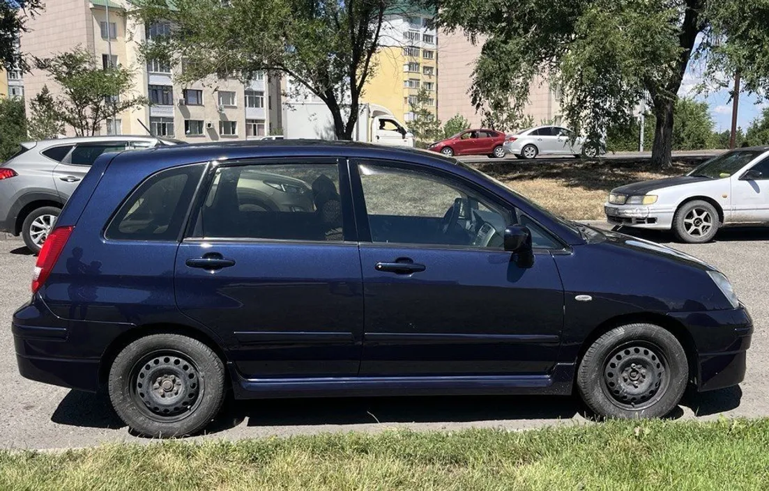 Suzuki Liana 2004