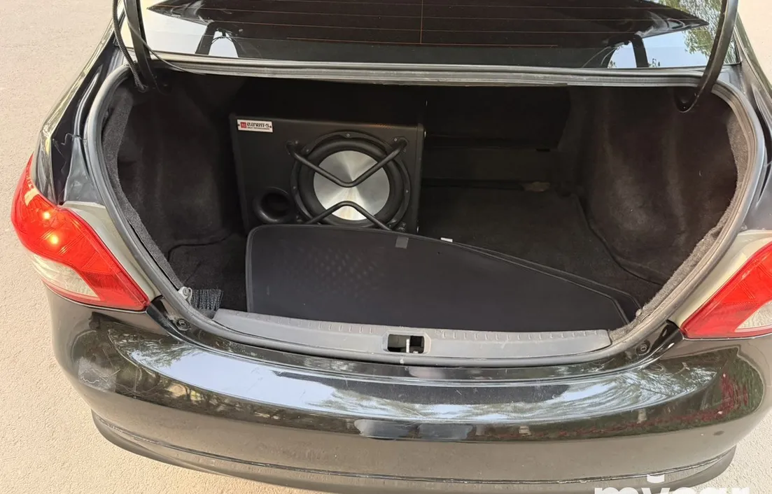 Toyota Yaris 2008