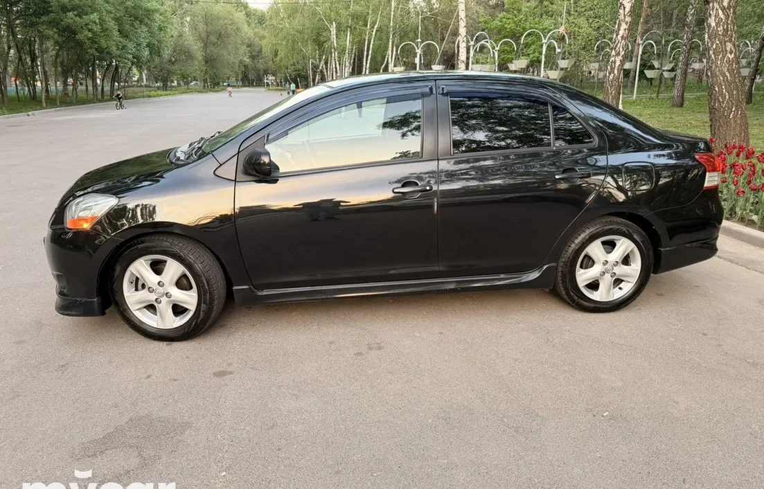 Toyota Yaris 2008