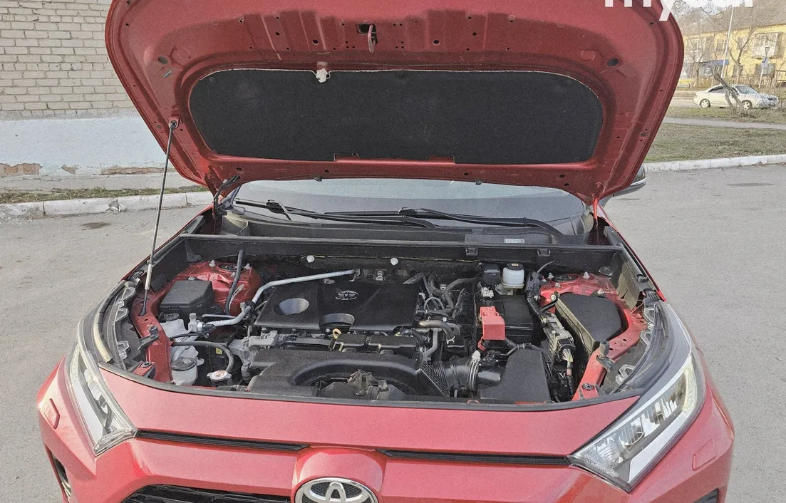 Toyota RAV4 2021