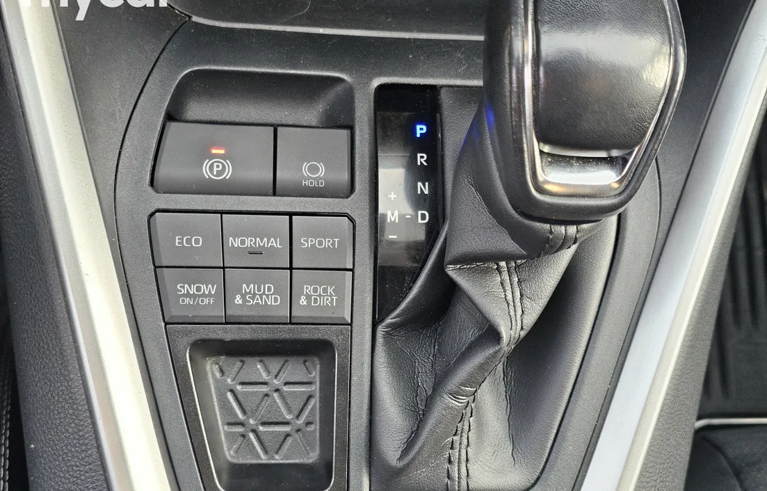 Toyota RAV4 2021