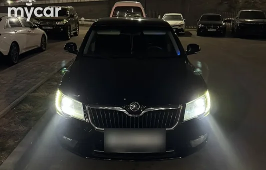 фото Skoda Superb Новая за 9300000 тенге