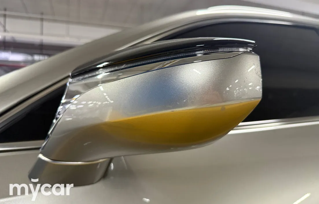 Lexus UX 2020