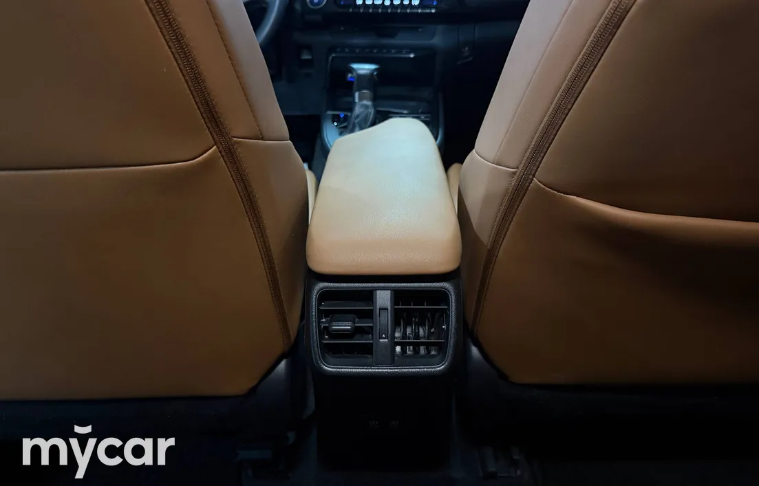 Lexus UX 2020