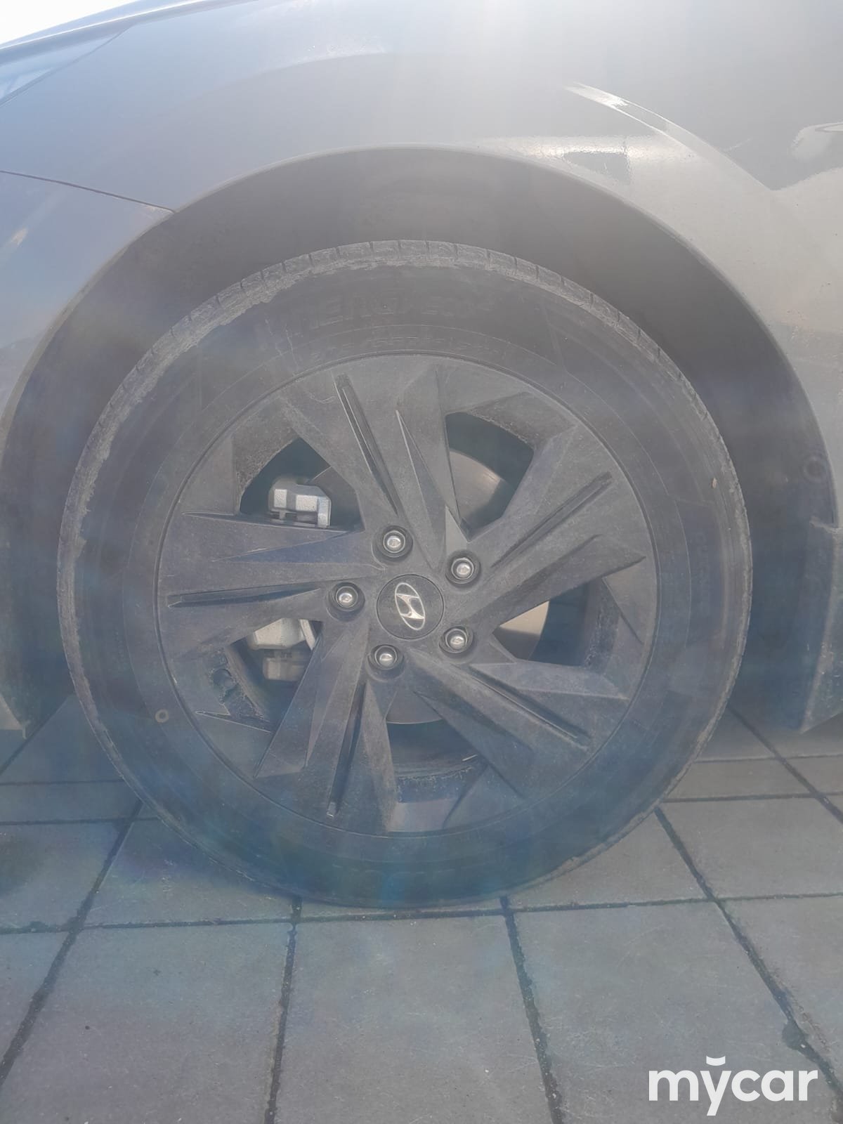 Hyundai Elantra 2022