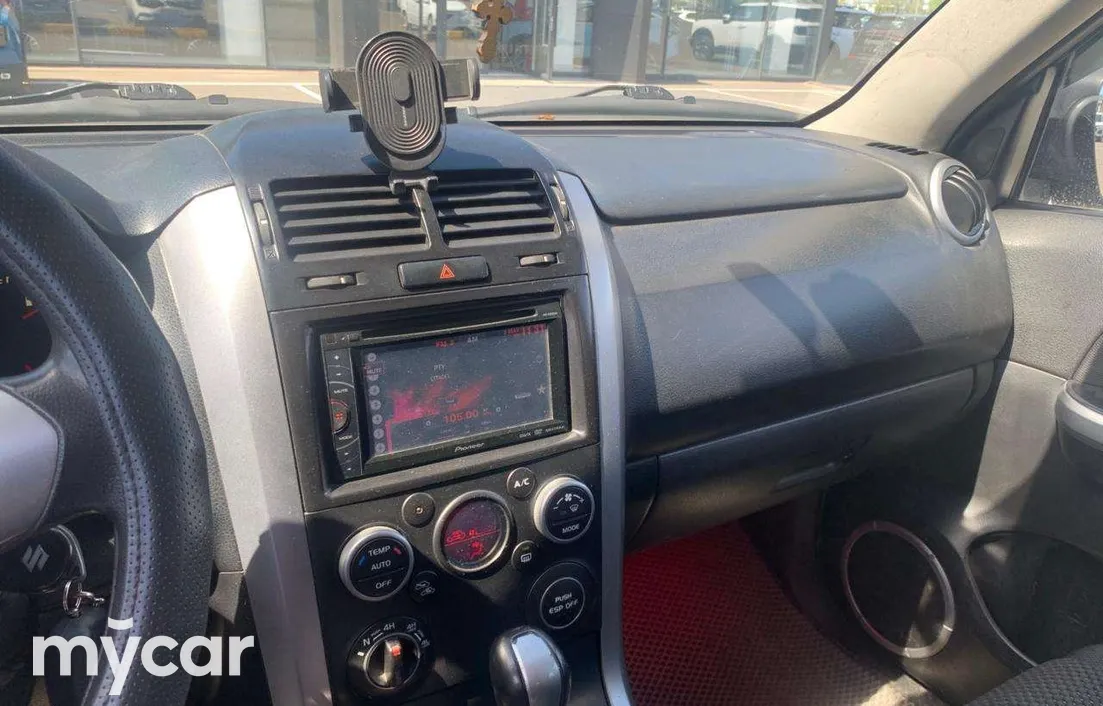 Suzuki Grand Vitara 2011