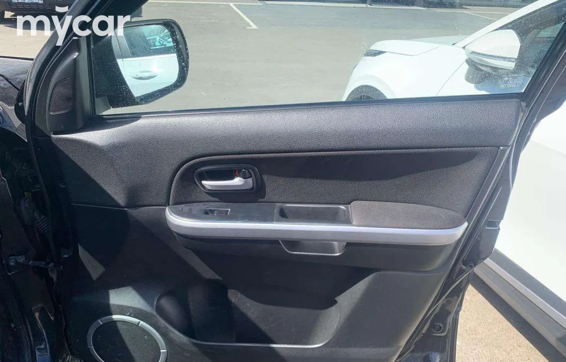 Suzuki Grand Vitara 2011