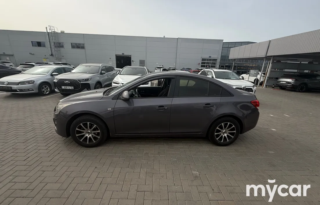 Chevrolet Cruze 2012