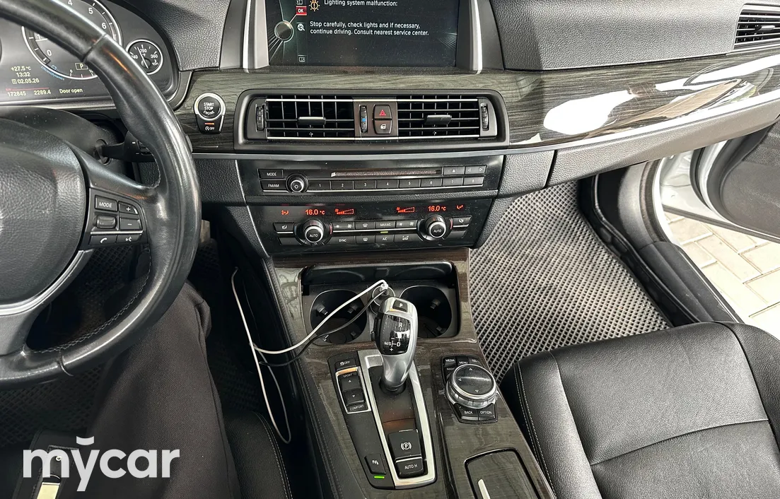 BMW 5 серия 2013