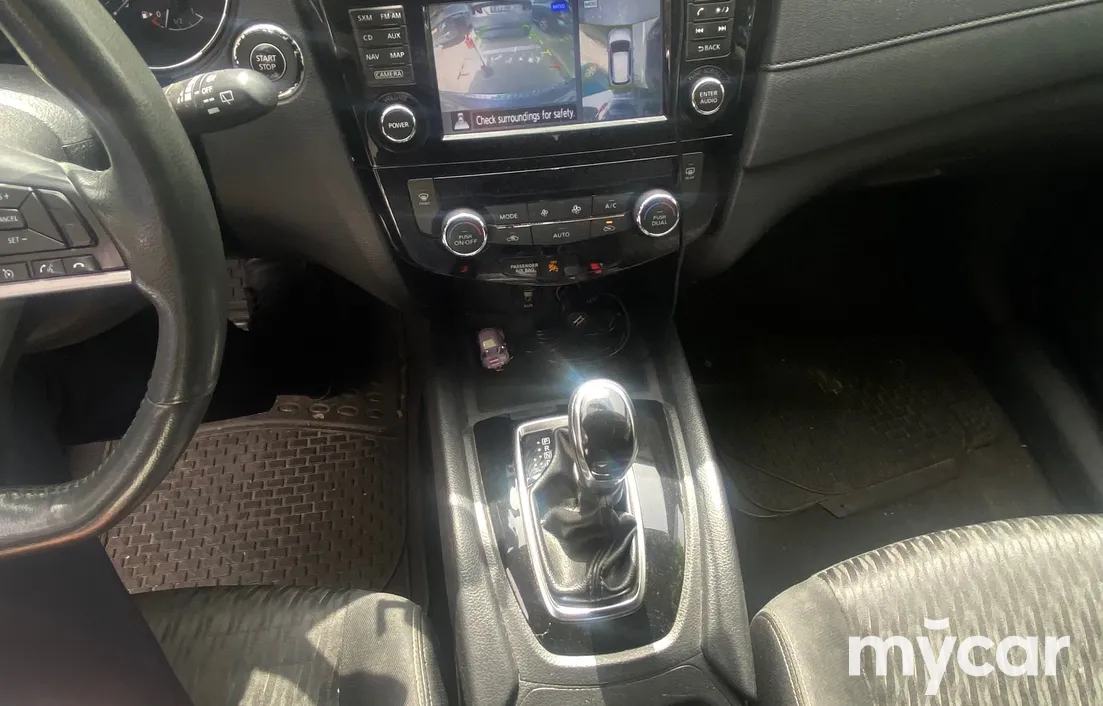Nissan Rogue 2017