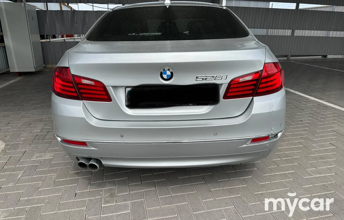 BMW 5 серия 2013