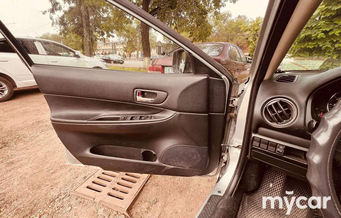 Mazda 6 2004