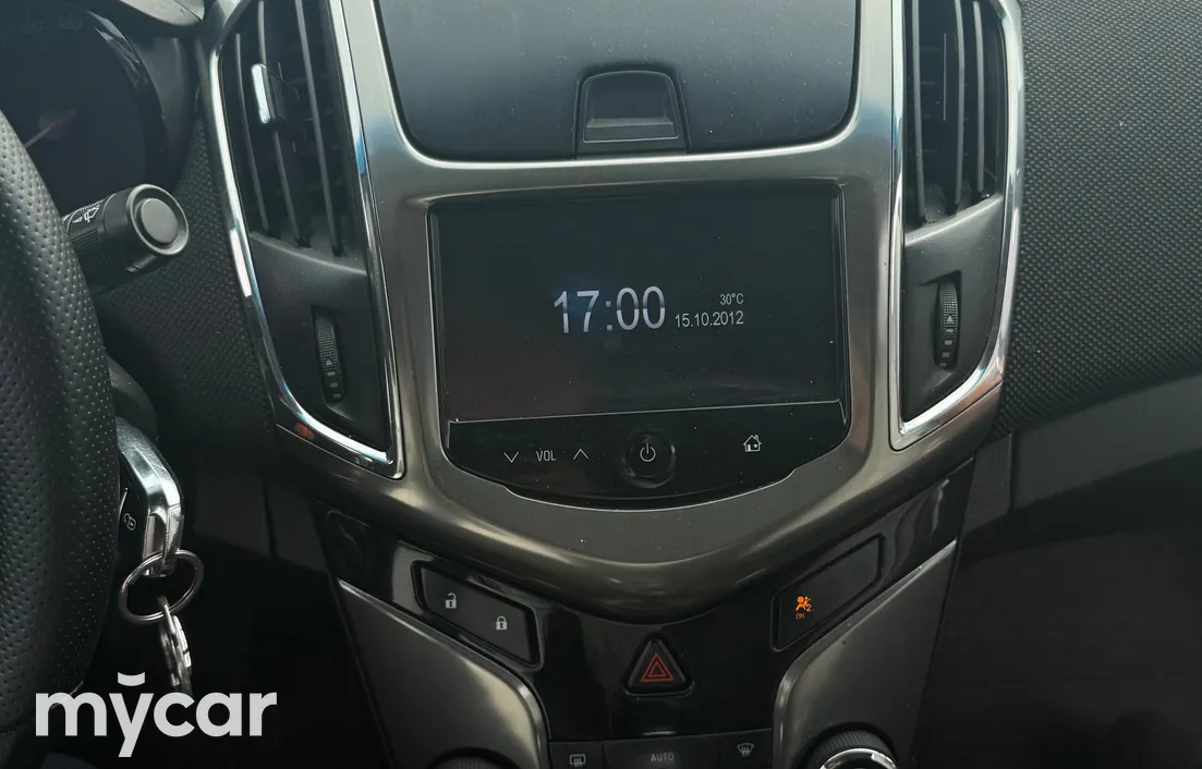 Chevrolet Cruze 2012