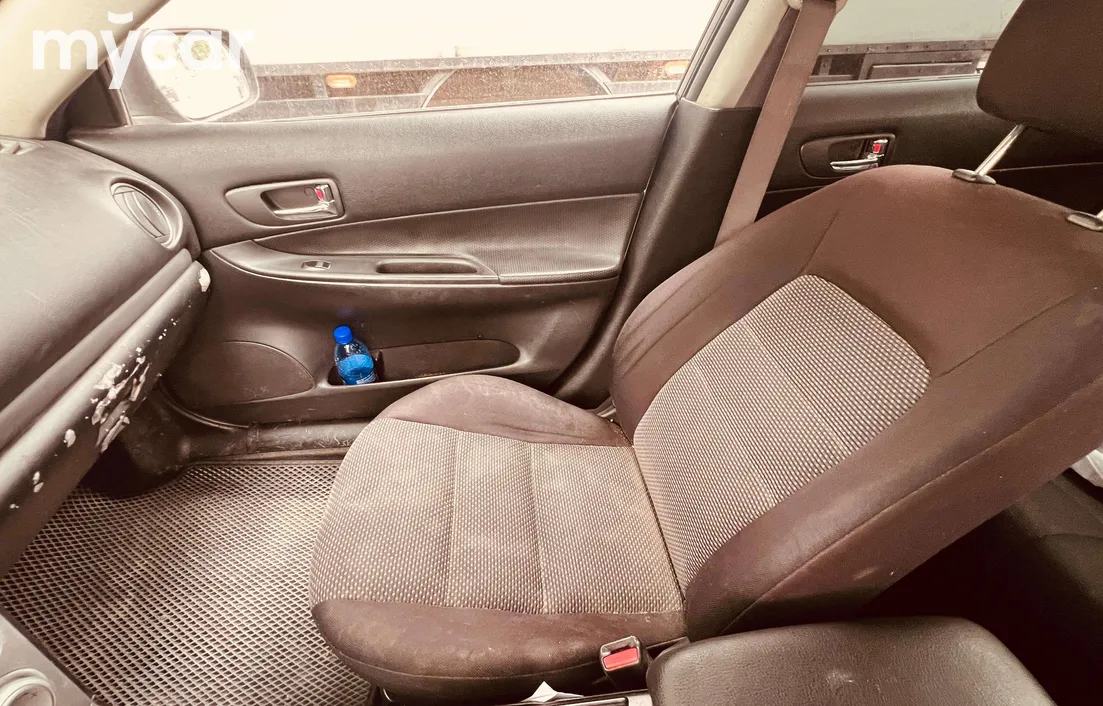 Mazda 6 2004