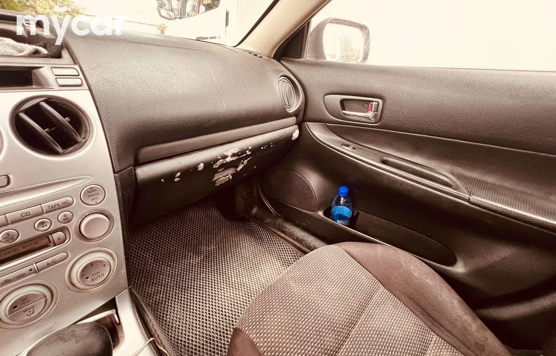 Mazda 6 2004